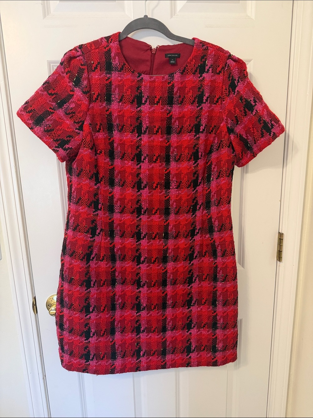 Ann Taylor Red Pink & Black Plaid Tweed Short-Sleeve Shift Dress 14
